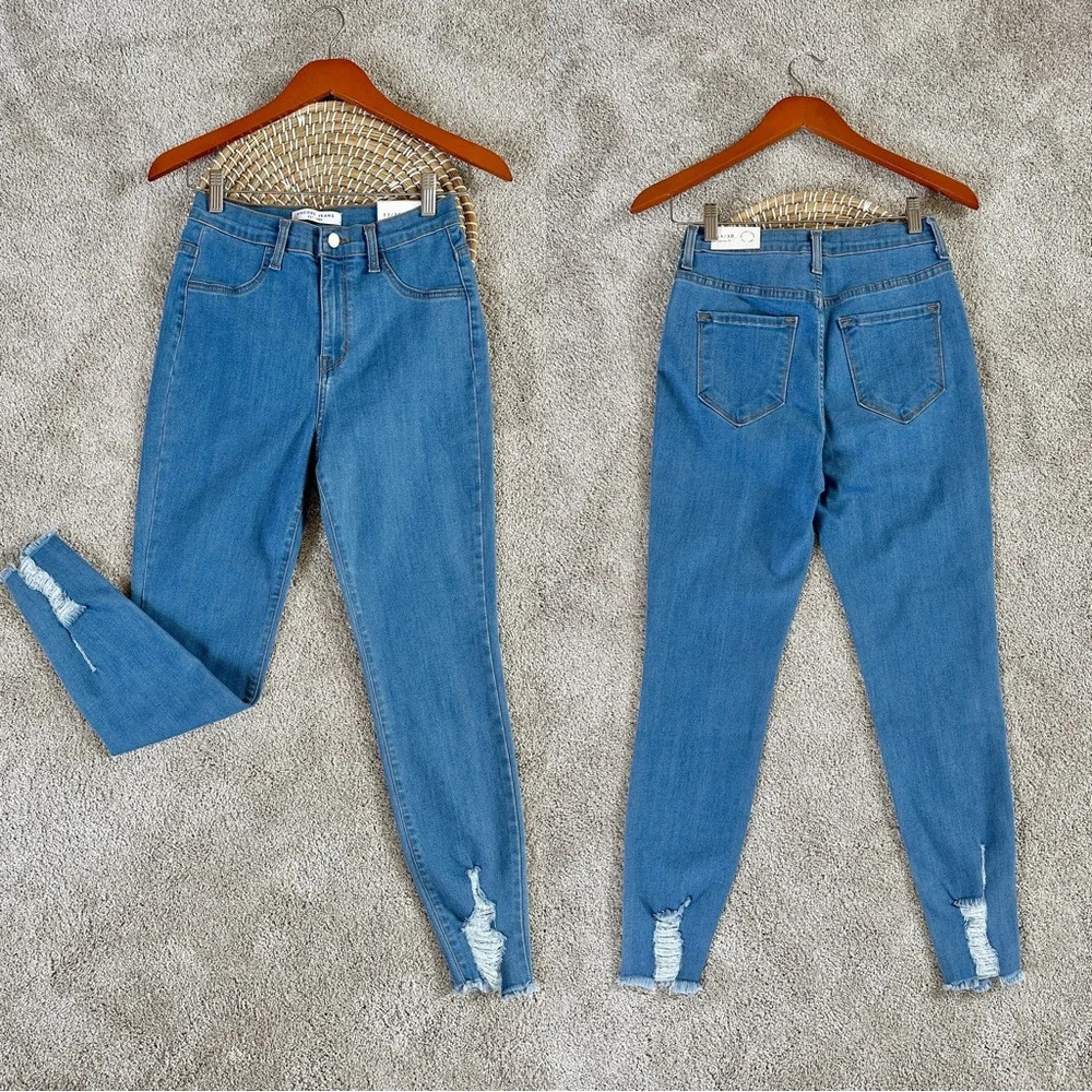 NWT Encore Jeans Est 1988 Skinny Fit Blue Size 11/30